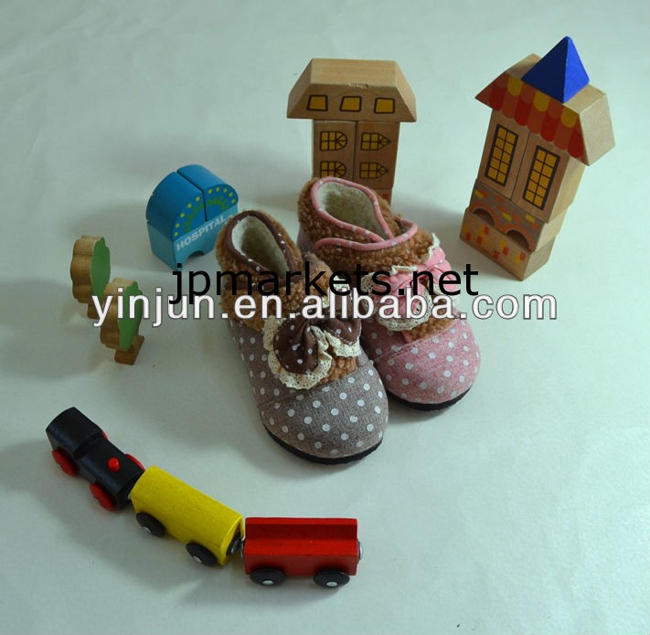 かわいいちょう結び綿ファブリックの子供ウォームブート問屋・仕入れ・卸・卸売り