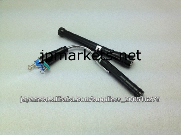 伸縮式3 LEDフレックスヘッド懐中電灯＆磁気ピックアップツール問屋・仕入れ・卸・卸売り