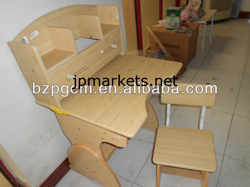 2014年子供用机と椅子のための調節可能な読書m33問屋・仕入れ・卸・卸売り
