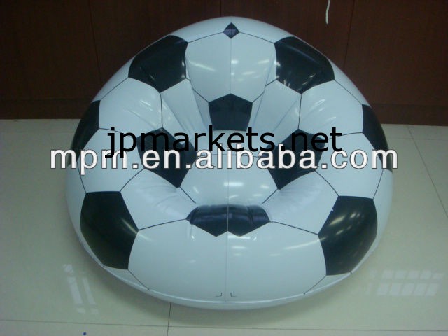 インフレータブルサッカーのプリントの椅子の家具、 安いインフレータブルフットボールソファ問屋・仕入れ・卸・卸売り