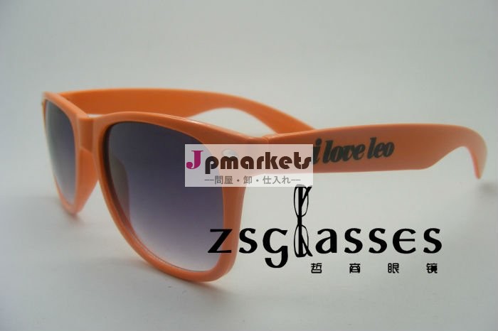 2012wholesale多彩なレンズの注文のwayfarerのサングラスはまたはオレンジOEM/promotionalのサングラスできる問屋・仕入れ・卸・卸売り