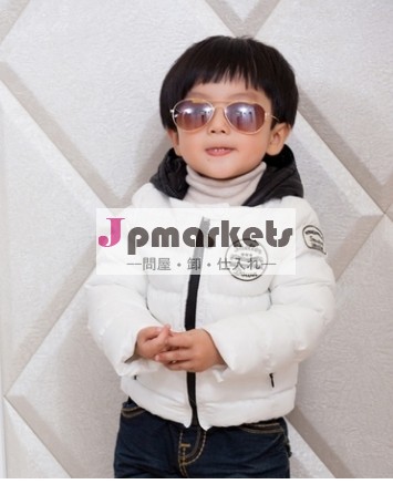 新しいデザインの赤ちゃんの男の子のジャケット少年のパディングジャケット快適通気性windprove白黒パディングジャケット問屋・仕入れ・卸・卸売り