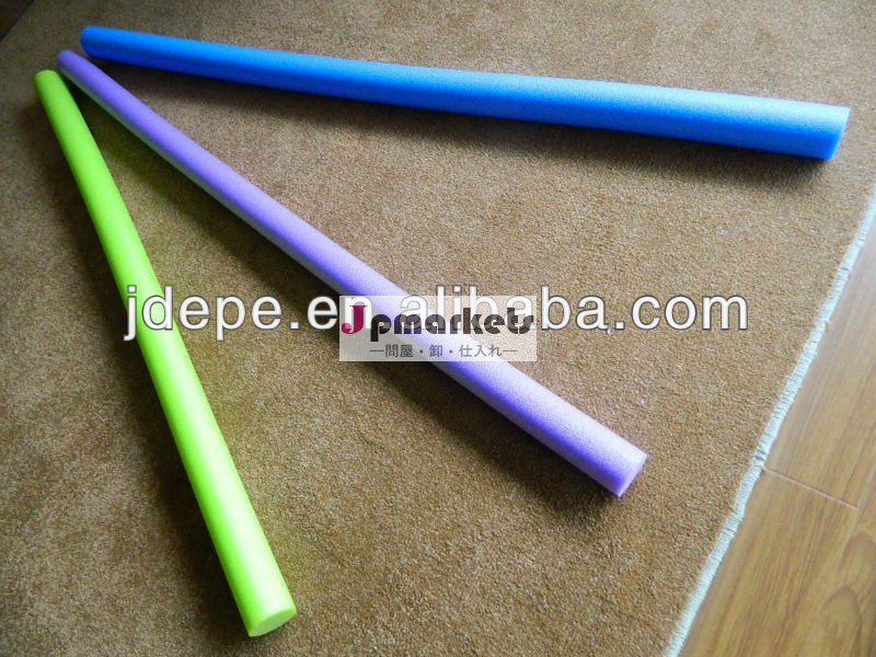 多彩なプールのヌードルEPEの泡の管問屋・仕入れ・卸・卸売り