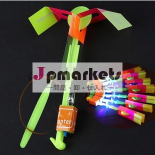 トップおもちゃを飛ぶヘリコプター素晴らしいフライヘリコプターがライト卸売主導おもちゃライト空飛ぶ妖精のおもちゃ問屋・仕入れ・卸・卸売り