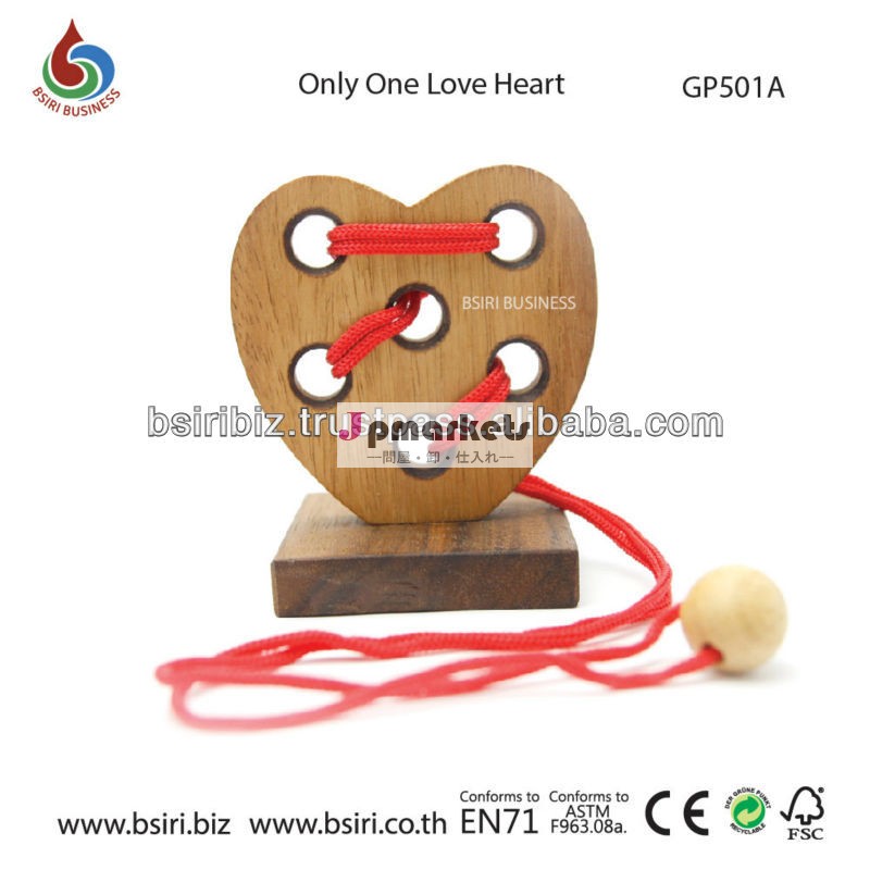 Brain Teaser Wooden Puzzle Only One Love (Heart)問屋・仕入れ・卸・卸売り