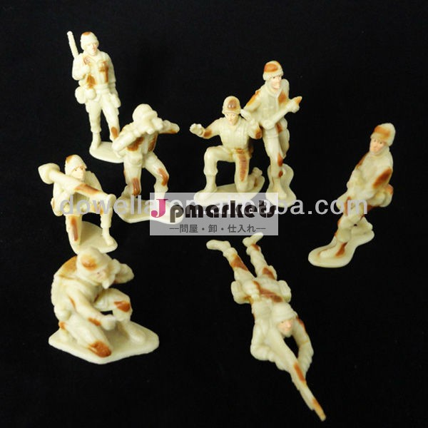 小さなプラスチック製の熱い販売/pvc軍の置物問屋・仕入れ・卸・卸売り