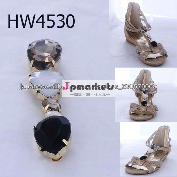気質の女性の涙のしずくの形のガラスの靴の装飾品 , shoe trin, sapato de fivela,catena di scarpe HW4530問屋・仕入れ・卸・卸売り