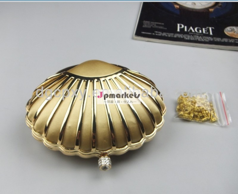 シェルの形状の、 金のイブニングバッグ問屋・仕入れ・卸・卸売り