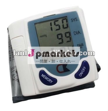 デジタル手首の血圧のモニター及び心拍のメートル問屋・仕入れ・卸・卸売り
