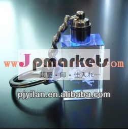彫刻ブロック2013ロゴクリスタルキーホルダーledライト問屋・仕入れ・卸・卸売り