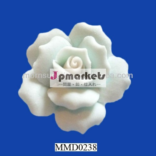 磁気雪の白い陶磁器のカスタマイズされたばら色の花問屋・仕入れ・卸・卸売り