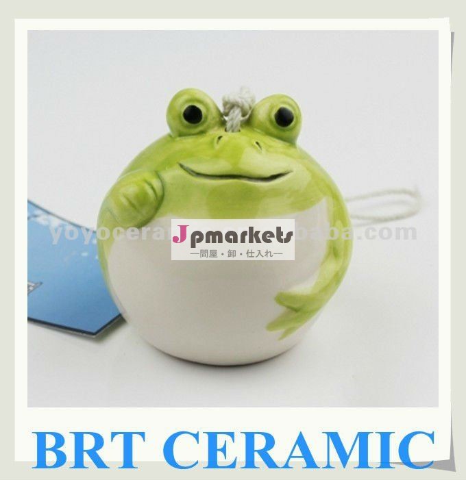 陶磁器の風チャイムの掛かるカエル問屋・仕入れ・卸・卸売り