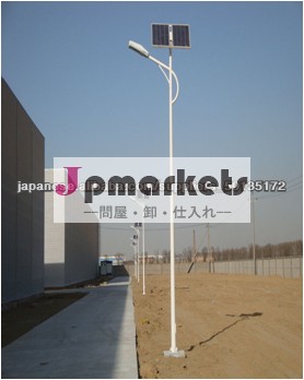 中国は5.5メートルのソーラーLED街路灯ソーラー照明を製造問屋・仕入れ・卸・卸売り