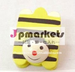 牛は多彩な木の装飾的な衣服止め釘を形づける問屋・仕入れ・卸・卸売り