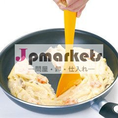 マーナ 炒めてすくえるシリコーンスプーン イエロー問屋・仕入れ・卸・卸売り