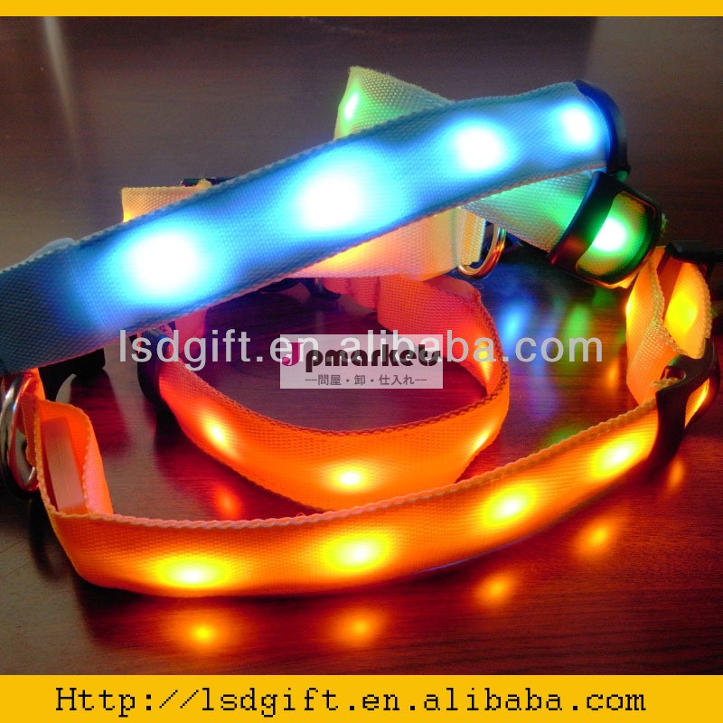 新しいペット製品2014年犬の首輪ＬＥＤ中国のサプライヤー問屋・仕入れ・卸・卸売り