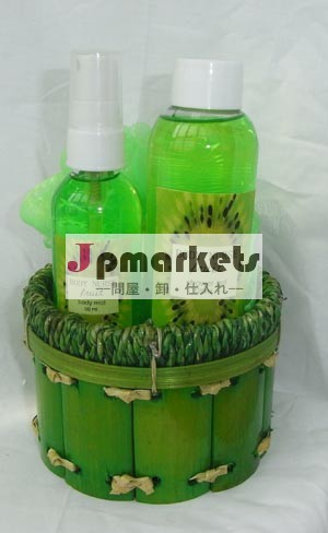 緑茶のスキンケアセット豪華なバスケットに入った問屋・仕入れ・卸・卸売り