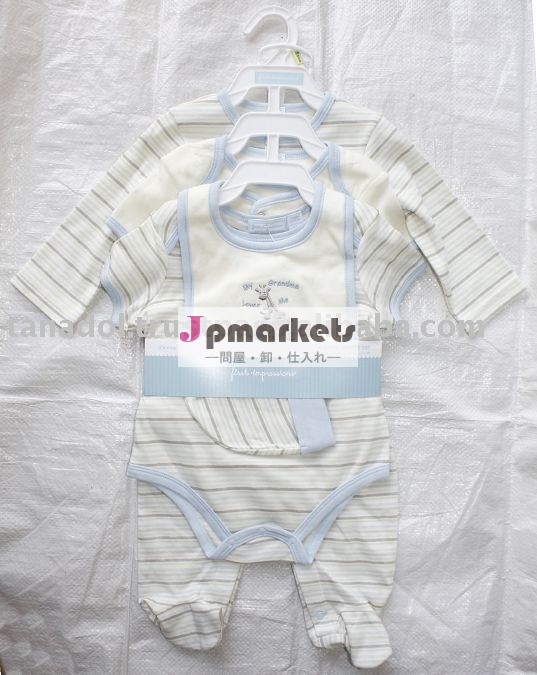 ハンガー、赤ん坊の摩耗、赤ん坊の衣類が付いているBabysのギフトのセット6のPC問屋・仕入れ・卸・卸売り