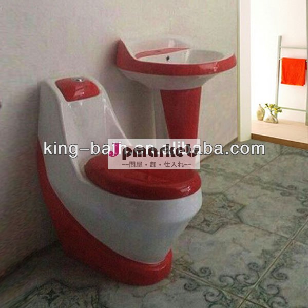 装飾された浴室の衛生的なトイレ、 衛生的なトイレ製品、 セラミック色のトイレ問屋・仕入れ・卸・卸売り
