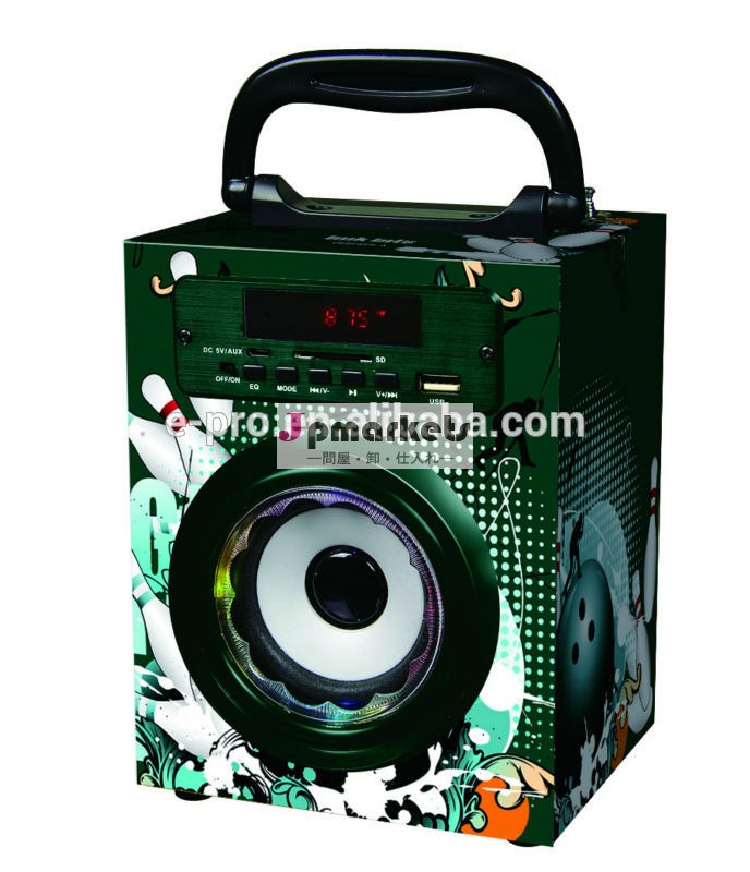 ベストセラーのキューブ木製ミニデジタルスピーカーでam/fm/tf/遠隔無線制御問屋・仕入れ・卸・卸売り