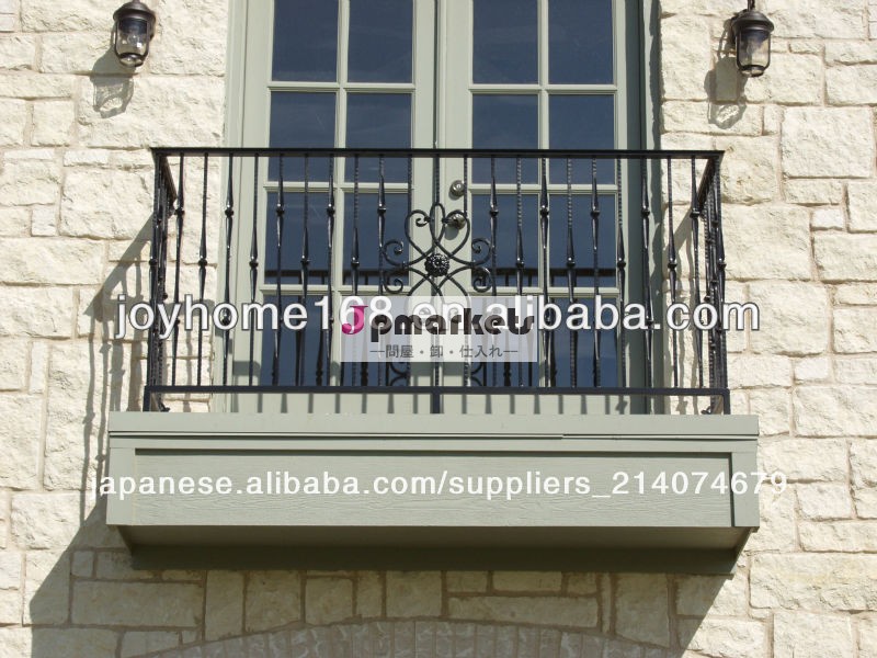 トップの販売の鉄のバルコニーの手すりのデザイン/錬鉄製の窓のバルコニー/錬鉄のバルコニー問屋・仕入れ・卸・卸売り