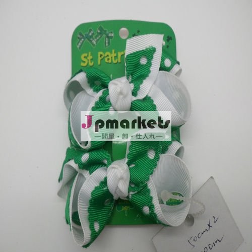 St Patricks日の緑および白髪はフランスクリップによって曲がる問屋・仕入れ・卸・卸売り