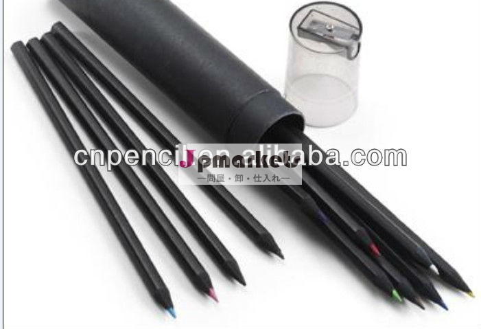 7" ブラックウッドカラーリード鉛筆。 シャープナー付きカバーと紙の管のパッキング。 バスウッドブラック。問屋・仕入れ・卸・卸売り