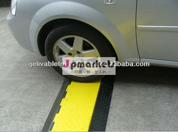 ゴム道路ハンプ、 ケーブルランプ問屋・仕入れ・卸・卸売り