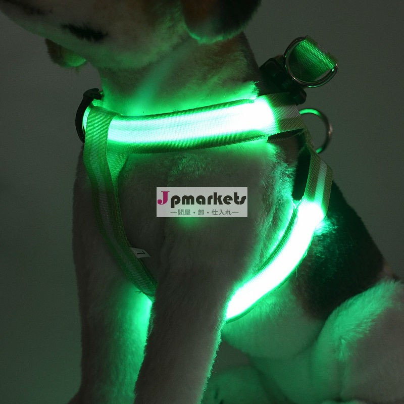 ペットアクセサリー犬のハーネスをブリンブリン中国からの輸入問屋・仕入れ・卸・卸売り