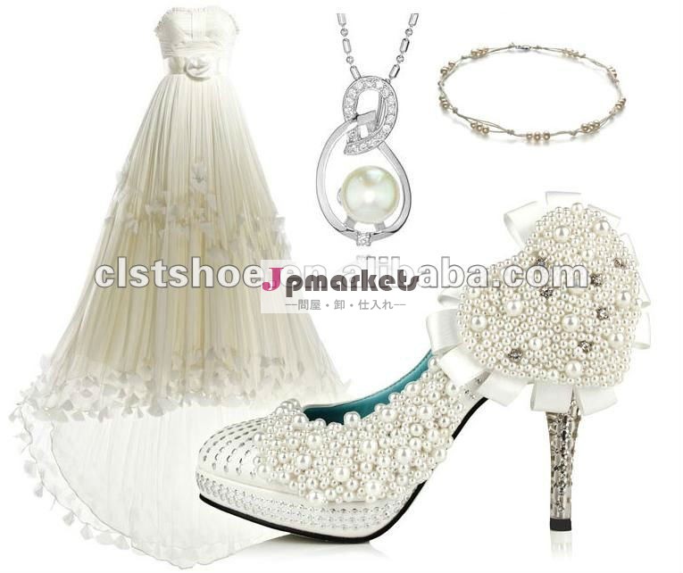 古典的な花嫁白革のハイヒールの宝石で飾られた真珠の結婚式の靴問屋・仕入れ・卸・卸売り