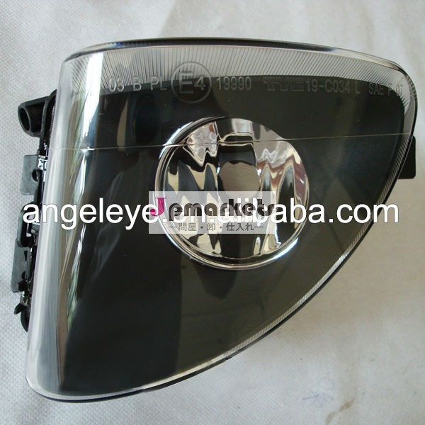 Bmw用年間2010-2012f10f18520li523li528li530liＴＹＣフォグライト問屋・仕入れ・卸・卸売り