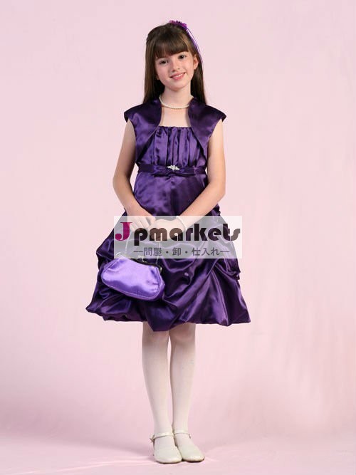 2012の紫色のストラップレスのFlowerGirl新しい様式のサテンのAラインの膝の長さの小さい女王は服を着る問屋・仕入れ・卸・卸売り
