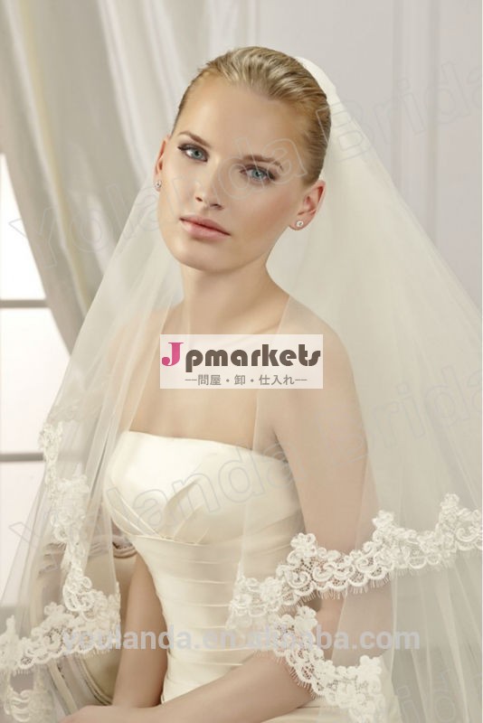 最新のデザインシャンパン卸売価格20152層結婚式くし、 ベール問屋・仕入れ・卸・卸売り