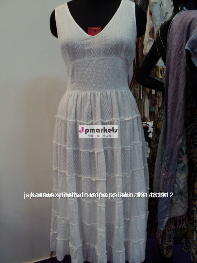 白いカクテルドレスインドのジャイプール作られたホワイトコトジャカードロングドレス袖なしのドレス白い生地伸縮性のあるウエスト問屋・仕入れ・卸・卸売り