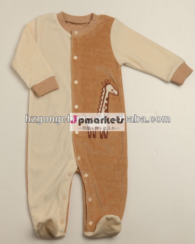 sleepsuitオーガニックコットンの新生児赤ちゃんのための問屋・仕入れ・卸・卸売り