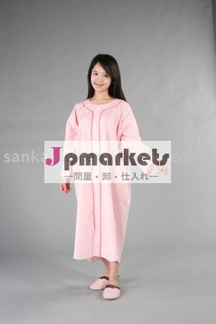 女性の寝間着ローブ/固体バスローブ/ローブ日本のサテンのシルクのバスローブ問屋・仕入れ・卸・卸売り