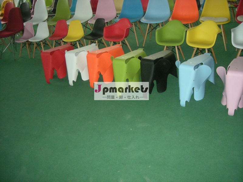 屋外の子供の椅子赤カラフルなプラスチック製の子供用椅子問屋・仕入れ・卸・卸売り