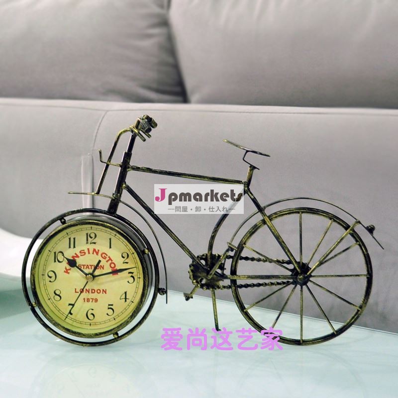 ヨーロッパのレトロな乗れるバイクベル時計ヴィンテージ錬鉄製のテーブルクロック創造的な生活古典的なヨーロッパアンティークテーブルクロック問屋・仕入れ・卸・卸売り