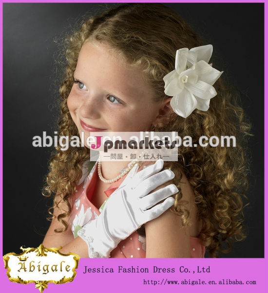 の刺繍のサテン2015優美な子供のための短い結婚式の手袋問屋・仕入れ・卸・卸売り