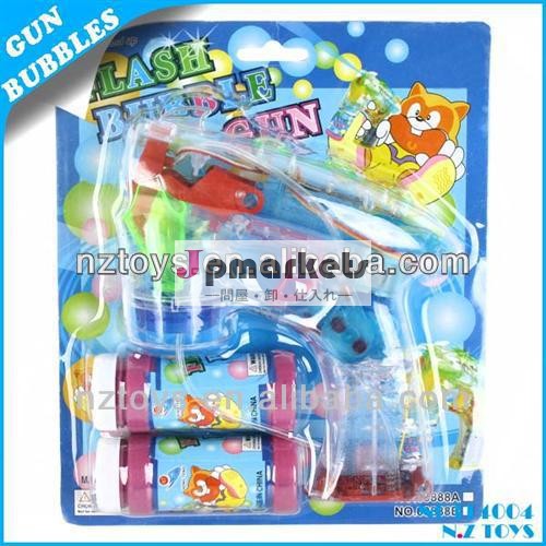 夏季屋外おもちゃ卸売b/o点滅バブル銃透明/主導のバブル銃問屋・仕入れ・卸・卸売り