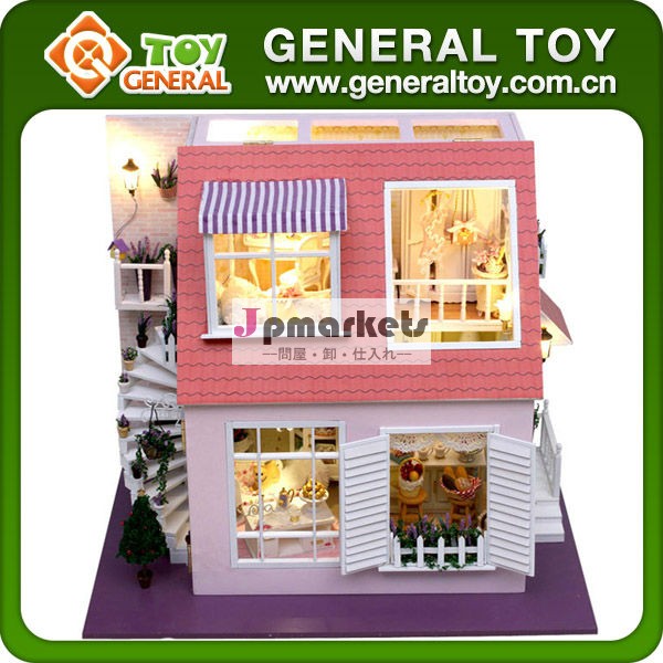 ミニチュア木のおもちゃの家、 日曜大工の家ライト付、 ミニ木造住宅問屋・仕入れ・卸・卸売り