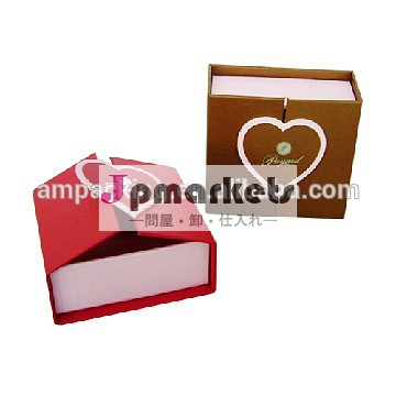 東莞二ふたの紙のギフトボックスのギフト包装のための平らな心臓の形をした豪華なパッケージング問屋・仕入れ・卸・卸売り
