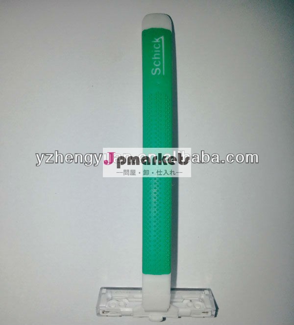 緑2013シックツイン/ちゃちなプラスチック製のトリプルブレード使い捨てホテルかみそり問屋・仕入れ・卸・卸売り