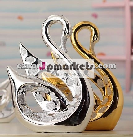 中国Manufacturers&Handicraftの銀製色の家の装飾のための陶磁器のフルーツの皿の版からの陶磁器の技術プロダクト問屋・仕入れ・卸・卸売り