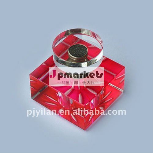 正方形の赤い装飾的なクリスタルの香水瓶問屋・仕入れ・卸・卸売り