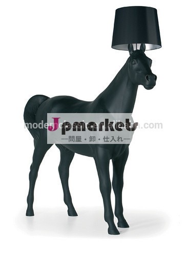 高quaityガラス繊維の馬ランプ、 彫刻ランプ、 l2350*d680*h2400mm/l1550*d420*h1800mmを供給するために問屋・仕入れ・卸・卸売り