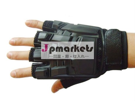 メッシュとクールなスタイルレザーブラックコーティングされた保護akの戦闘手袋ハーフフィンガー問屋・仕入れ・卸・卸売り