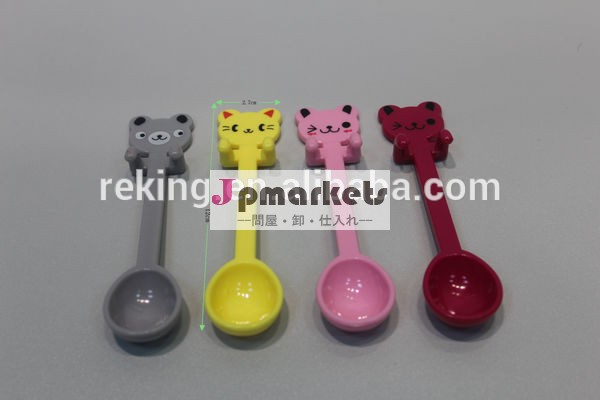 カラフルな動物のプラスチック製スプーン問屋・仕入れ・卸・卸売り