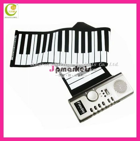 61鍵フレキシブルキーボードピアノロール- アップポータブルピアノ子供シリコーンピアノ音楽電子オルガン問屋・仕入れ・卸・卸売り