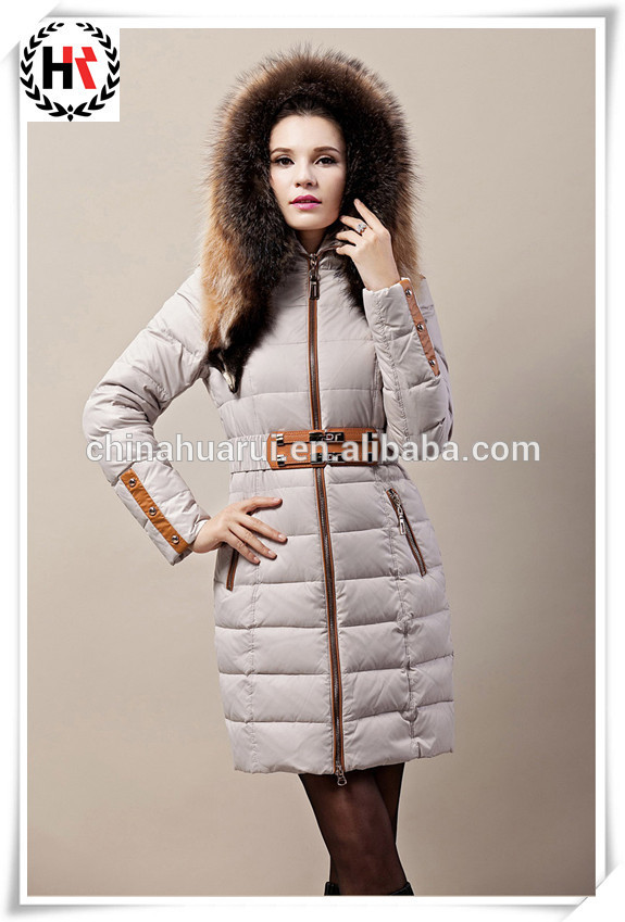 女性のタイトなフィットスタイルと大きな毛皮の襟ダウンジャケット-コート問屋・仕入れ・卸・卸売り